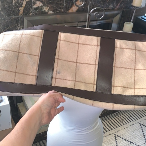 Preloved Window Pane Wool Overnighter Duffle/Tote Plaid Bag by Mark & Graham - Picture 3 of 12